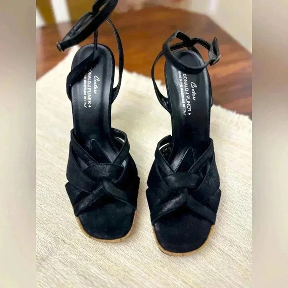 Donald J Pilner Couture Calia Heels Size 10 Black Made In Italy Cork Leather - Picture 1 of 11
